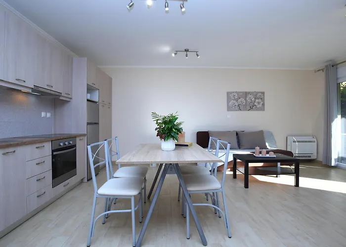 Apartmán Neapolis *